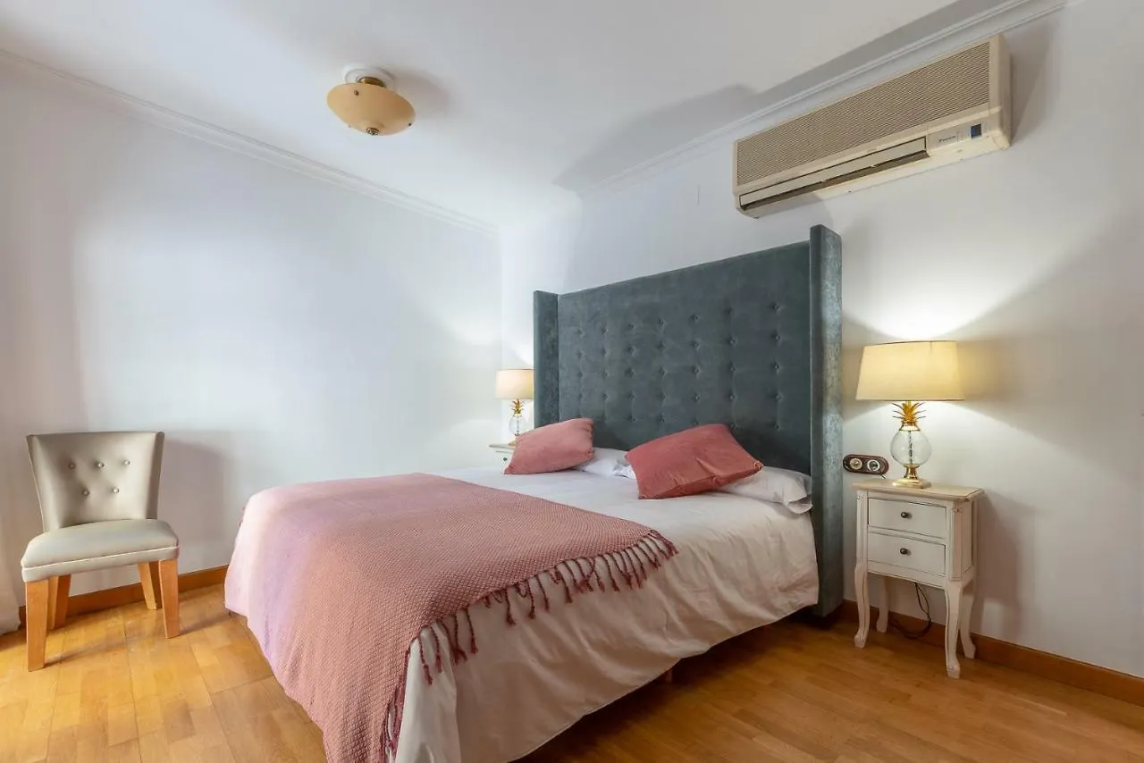 Casa Miraflores By Urban Living Hotel Malaga 3*,