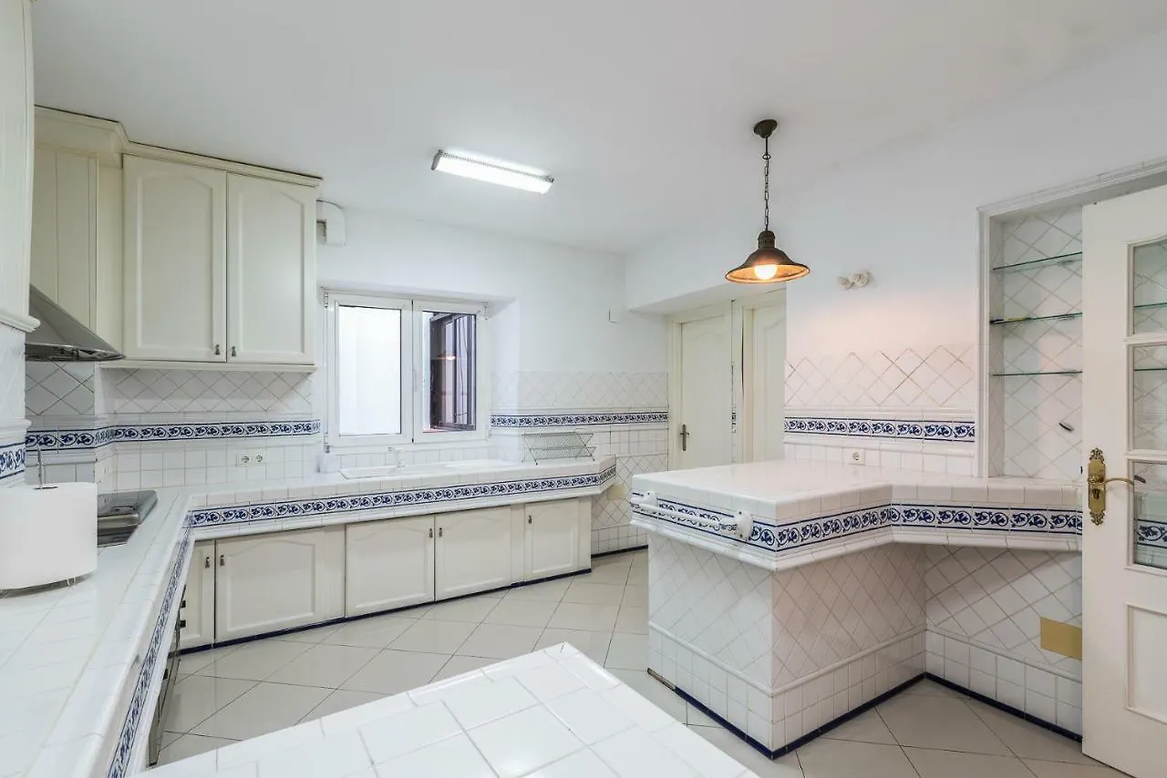 Casa Miraflores By Urban Living Hotel Malaga Guest house